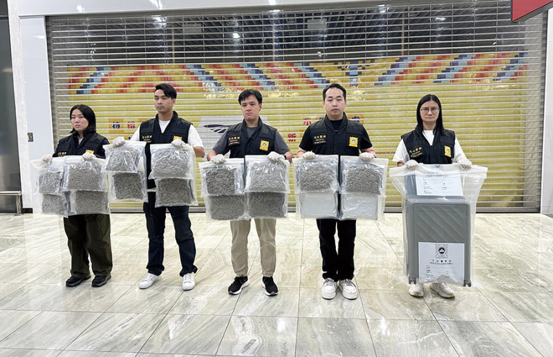 19-year-old Msian nabbed trying to smuggle RM5m worth of cannabis into Macau