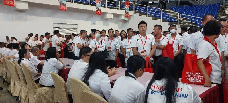 Steven Sim Penang state chief, Lim Hui Ying retained as secretary