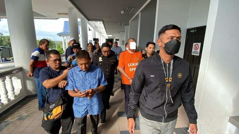 Receiving luxury vehicles as bribes: Ex-Dewan Negara deputy speaker remanded