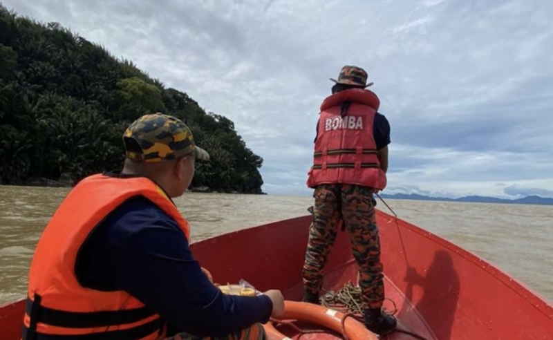 Authorities extend search area for nine missing in cargo ship capsize