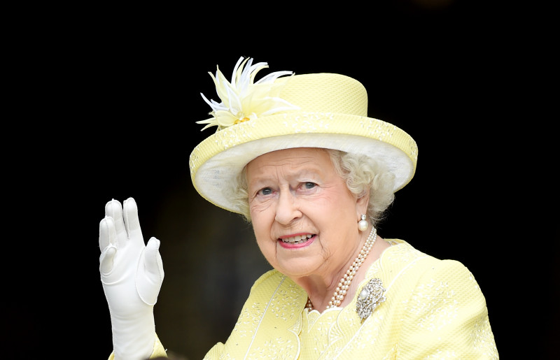 Queen re-emerges to outline UK govt’s new agenda