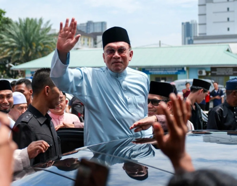 Government has discussed forming RCI to investigate Azam, MACC corporate mafia - PM