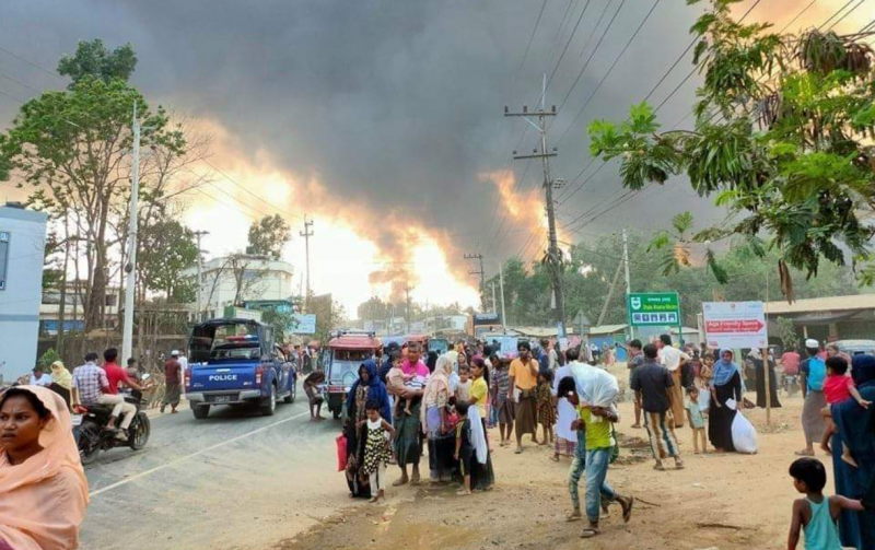 15 dead, 400 missing in Rohingya camp blaze in Bangladesh