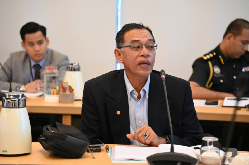 Dewan passes bill allowing arrests of suspected smugglers sans warrants