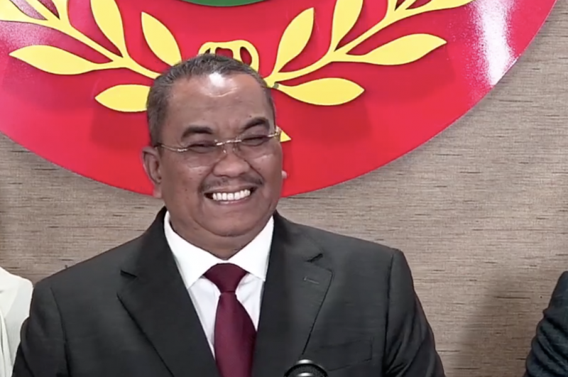 Mahdzir Khalid challenges Sanusi’s claim over alleged 300-acre land ownership in Kuala Nerang