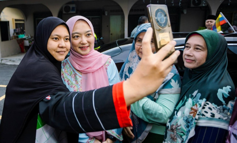 Headscarf issue: Sincerity of intention is something only God knows, says preacher
