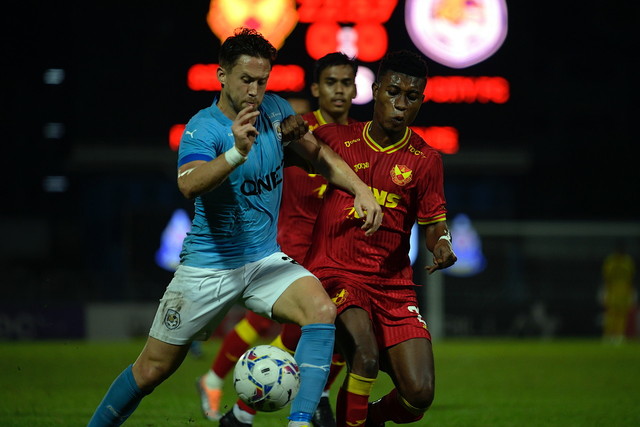 Most S’gor players don’t deserve to don state jersey: national football legend