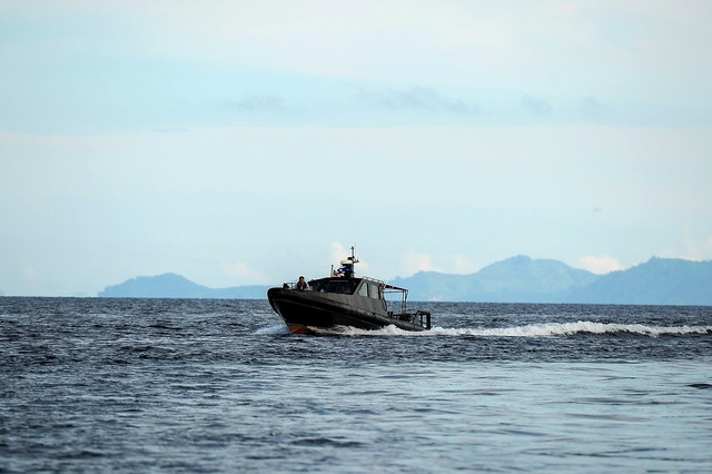 Authorities nab 20 security officers for alleged robbery at sea in Semporna