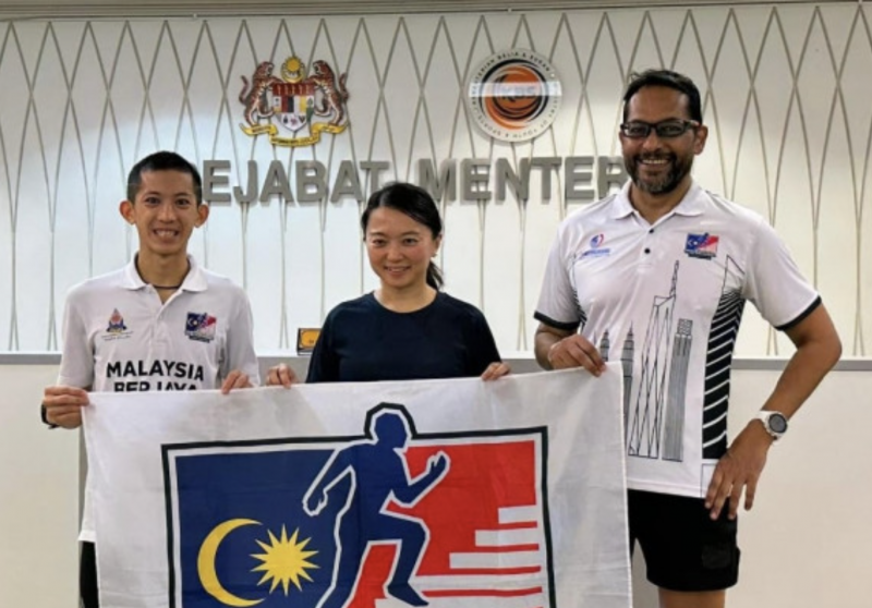 Hannah Yeoh joins tower-runner Wai Ching for stair-climbing challenge