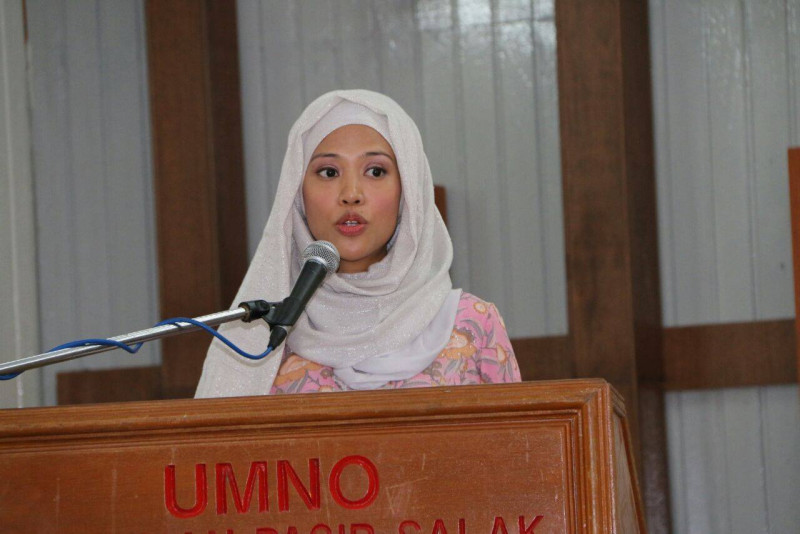 Tajuddin’s daughter knocks out incumbent in Pasir Salak Umno Wanita chief post race
