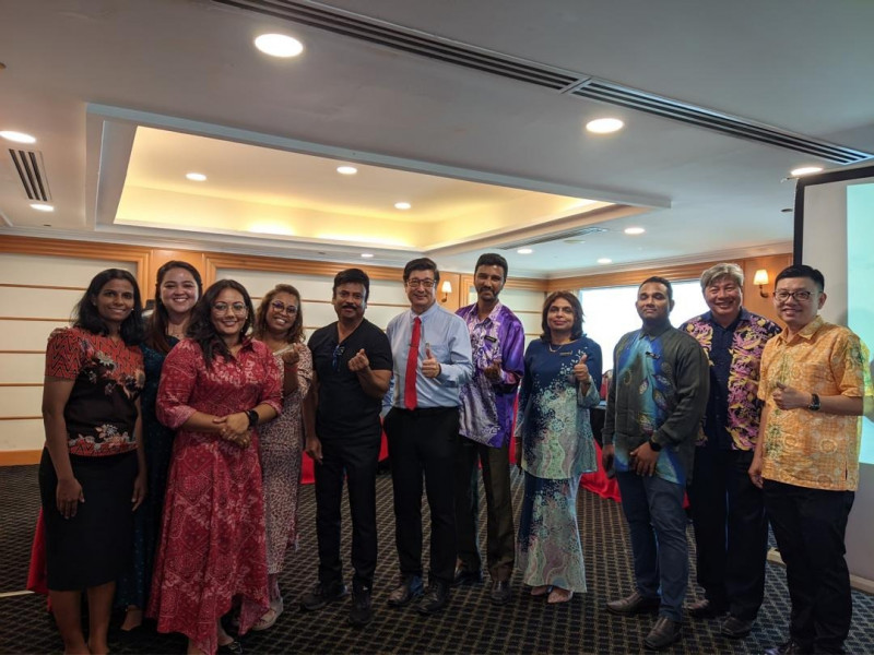 St Xavier alumni send off headmaster Hong Peng