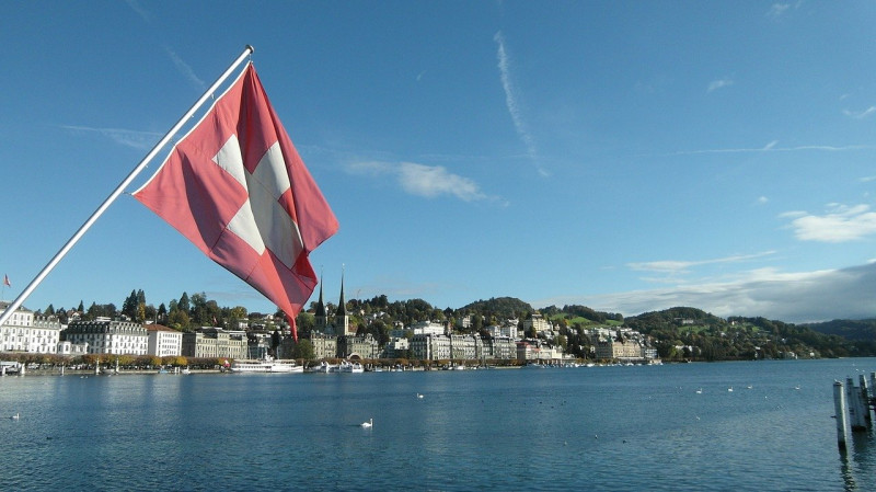 Swiss vote on ‘automatic’ organ donation