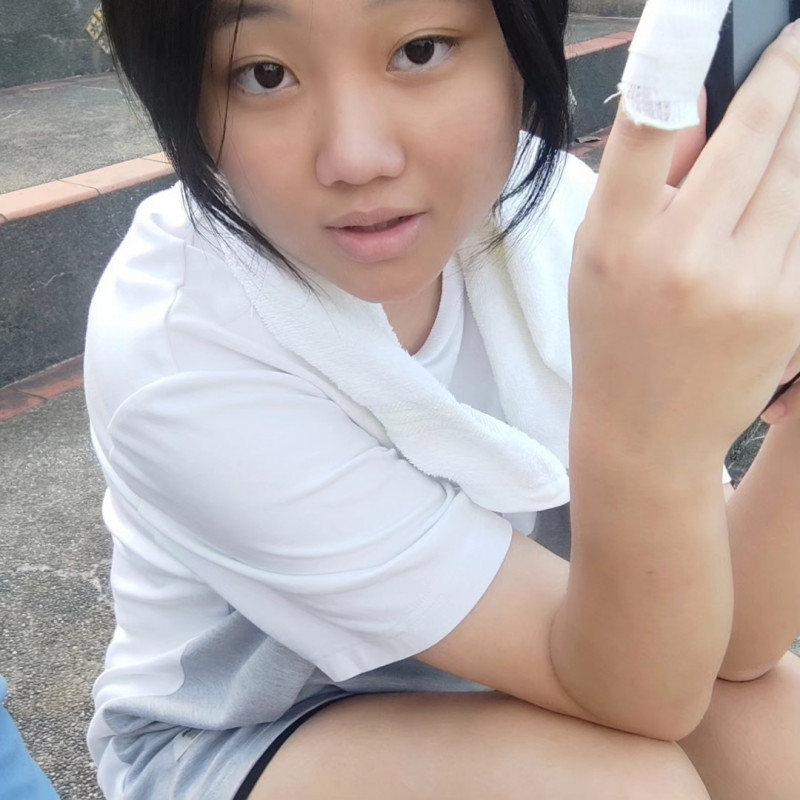 Missing teen: mum pens heartfelt message, pleads for her return