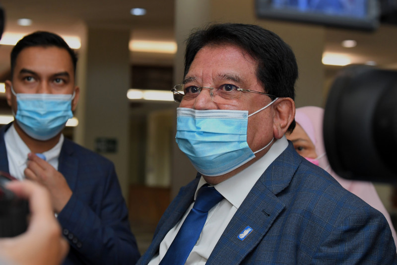 Court acquits Ku Nan in bribery case, sets aside jail term, RM2 mil fine