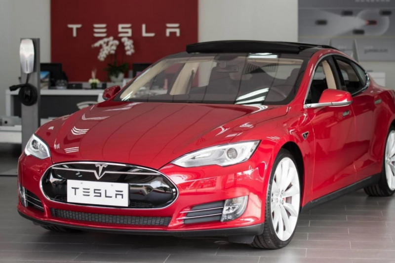 Tesla to recall 285,000 cars in China due to faulty software