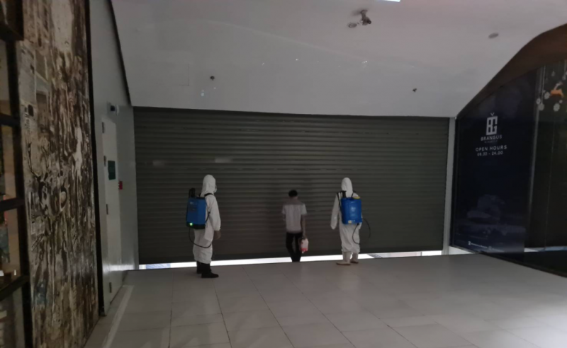 Bangkok imposes partial lockdown to combat virus
