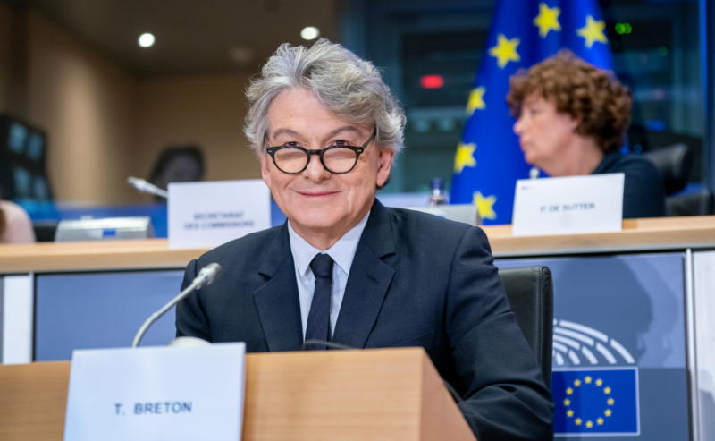 EU commissioner optimistic of virus immunity by July