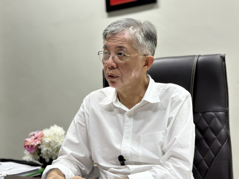 GE15: sorry for contesting in Batu, Tian Chua tells Anwar
