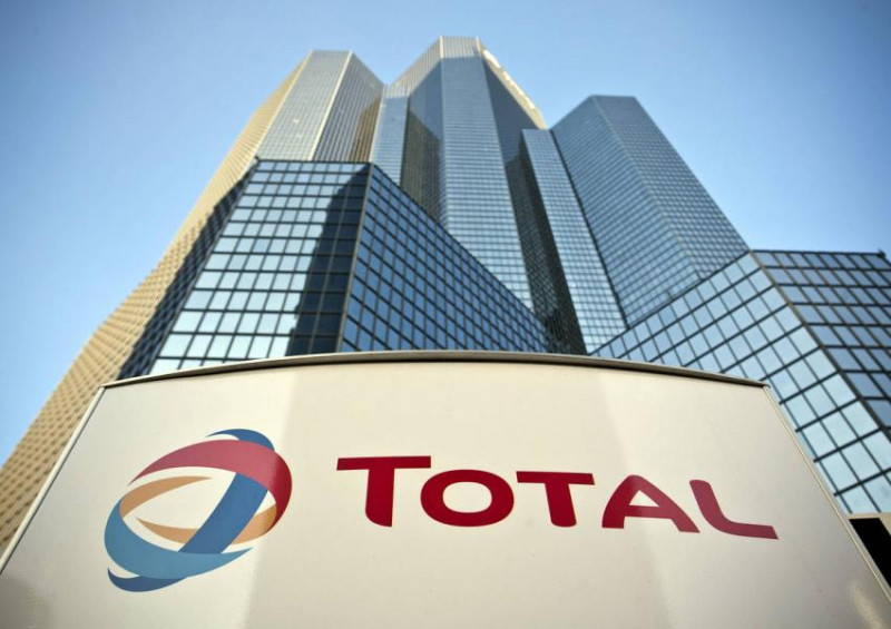 Total halts LNG operations in N. Mozambique after attack