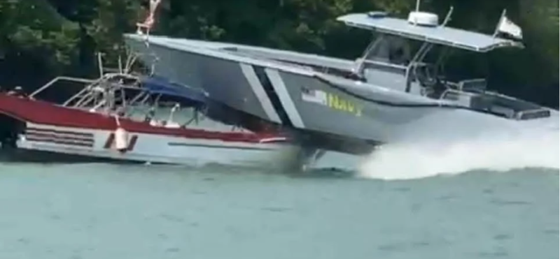 Navy boat losses control during Lima 2025 rehearsal