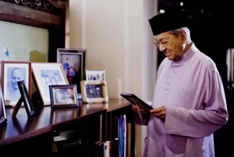 Tun M: ‘Though I am almost a hundred, memories of my mother never faded’