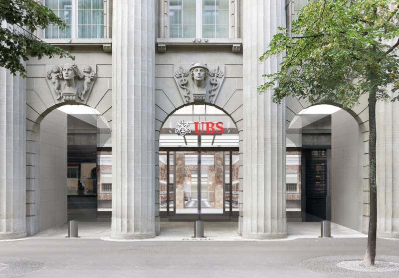 UBS profits climb despite pandemic