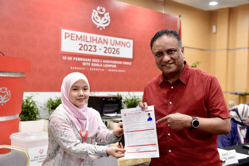 Former minister Reezal Merican latest to join Umno veep race