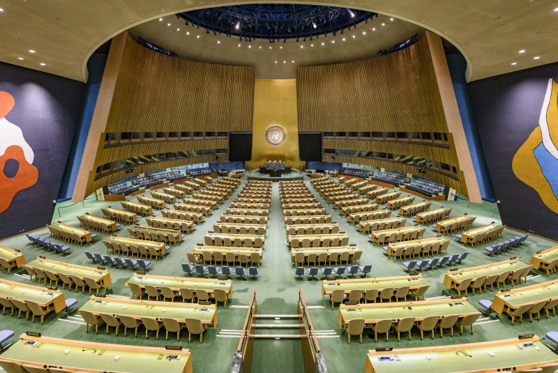 UN debates holding General Assembly in person