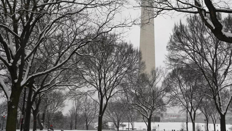 Major storm to hit eastern US after dumping snow on capital