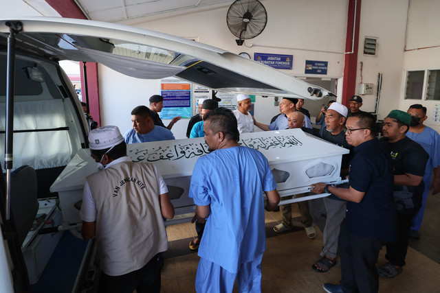 Water surge tragedy: NGO hearses send seven deceased back for burial