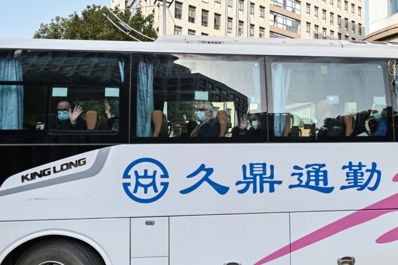 WHO team leave Wuhan quarantine to begin Covid-19 probe