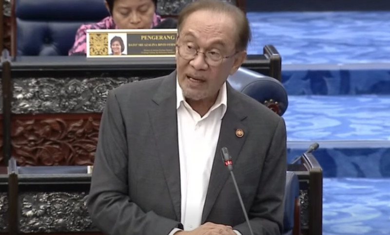 ‘Zalim apa ini?’ Anwar challenges claims opposition areas are sidelined