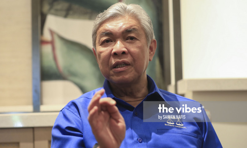 Definitely more than 8 Umno MPs pulling out of PN: Zahid