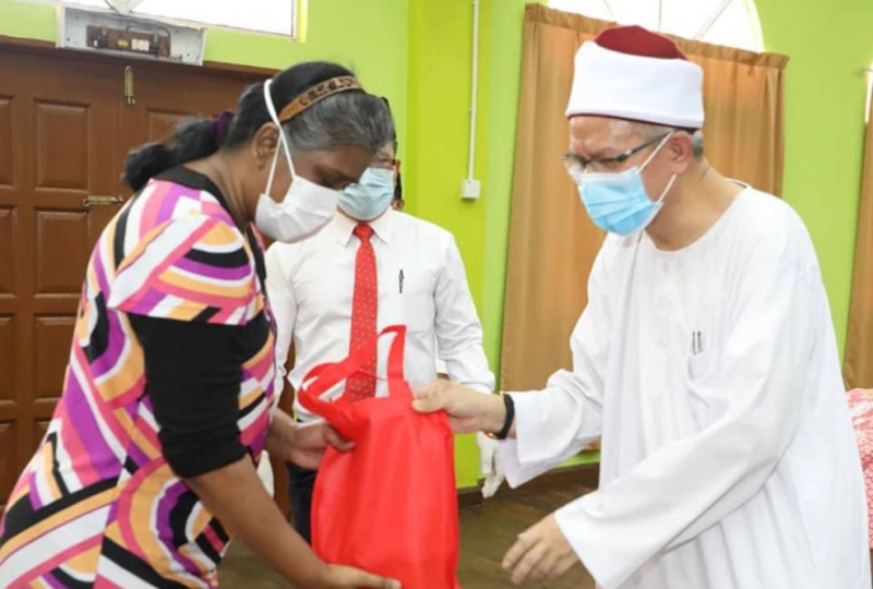 RM600 mil in aid disbursed via religious agencies: Zulkifli