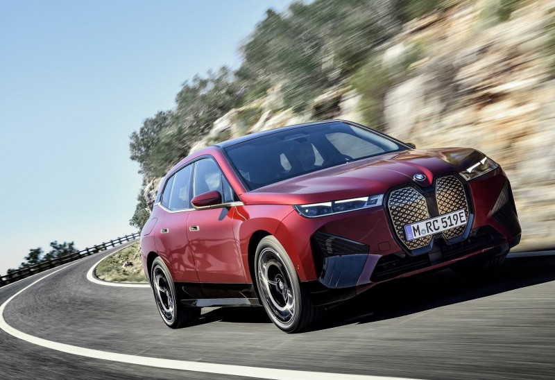 BMW Group to double sales of electrified vehicles in 2021