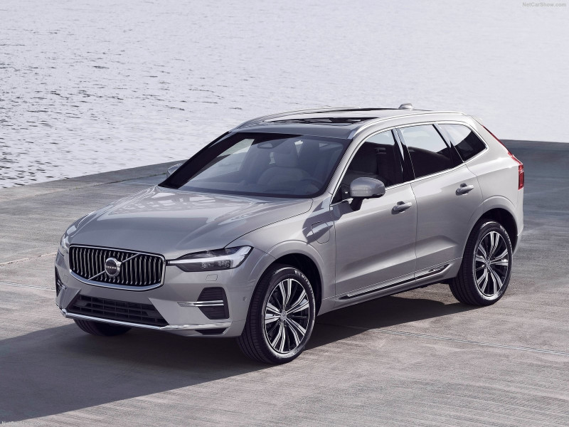 Volvo XC60 SUV gets an update this year